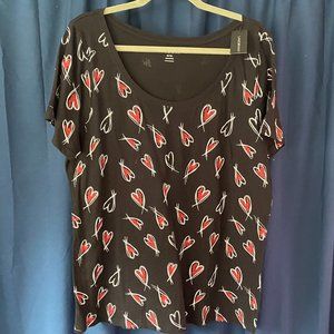 NWT- LANE BRYANT FANCY HEART T-SHIRT- ROUND NECKLINE SHORT SLEEVES
